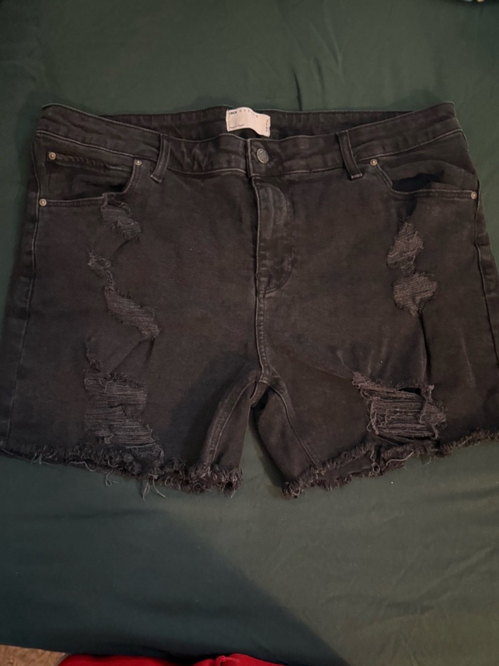 ASOS DESIGN MENS DISTRESSED SHORTS